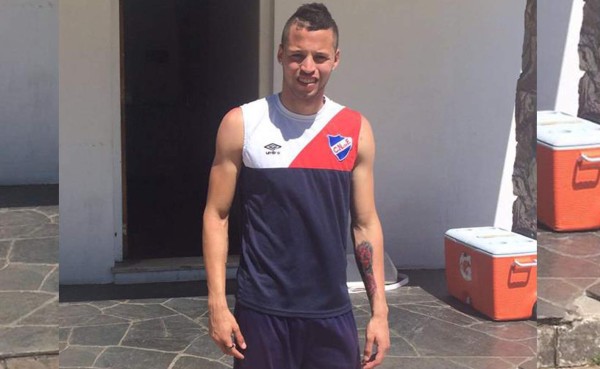 El uruguayo Nicolás López deja Italia y regresa al Nacional