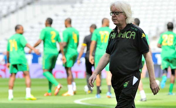 Técnico de Jamaica: 'Nadie nos regaló ni un penalti, ni una falta'