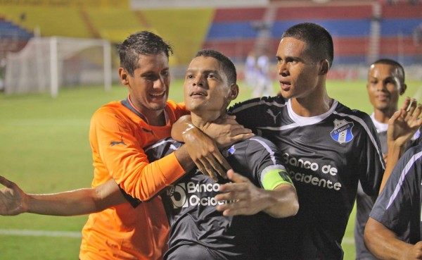 Honduras Progreso derrota al Victoria y es líder absoluto