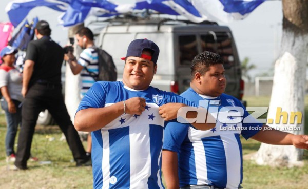 Así vive San Pedro Sula el duelo Honduras-El Salvador