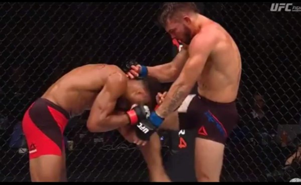 Brutal golpiza recibe peleador que retó a Zlatan Ibrahimovic