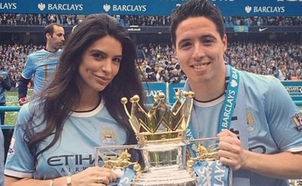 La novia de Samir Nasri ataca a Didier Deschamps