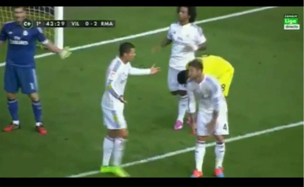 VIDEO: La bronca de Cristiano y Sergio Ramos en juego ante Villarreal