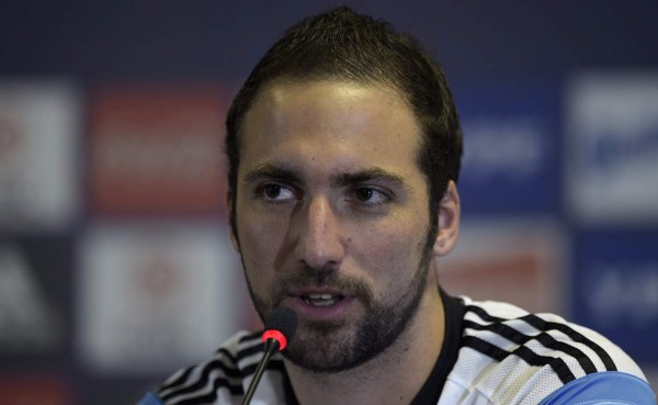Higuaín: '¿Barcelona? Ya veremos después del Mundial'