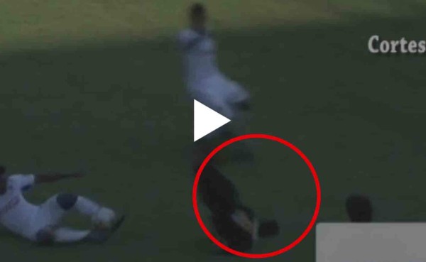 Video: Así fue la violenta falta de Ever Alvarado a Bryan Acosta