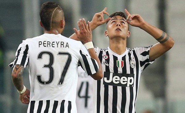Juventus evita una nueva derrota con un penal marcado por Dybala