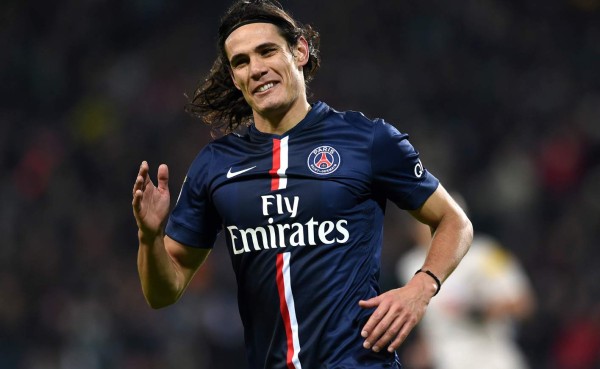 Edison Cavani llegaría al Manchester United por Van Persie