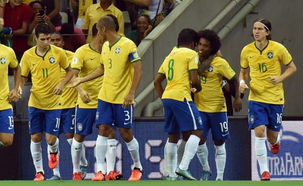 Brasil vuelve a la confianza al derrotar a Venezuela