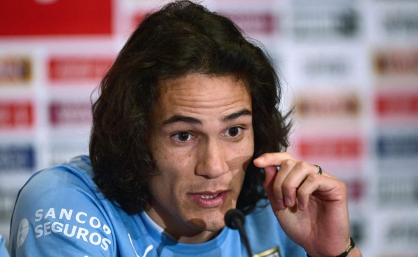 VIDEO: Edinson Cavani confunde a Jamaica con un equipo de África