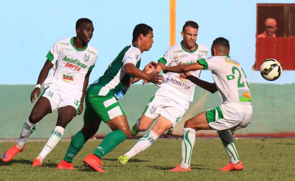 Platense jugó desvelado frente al Juticalpa FC