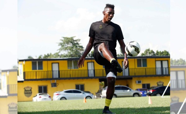 Bryan Róchez acepta que le dio 'amargura' quedar fuera de los Olímpicos