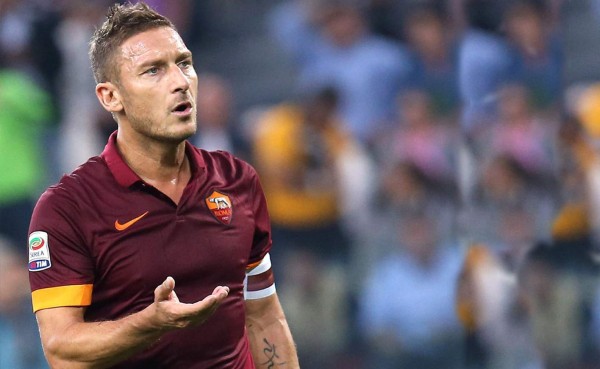 Francesco Totti explota contra Spalletti, a quien exige 'respeto'