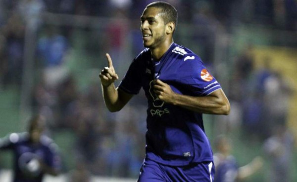 FICHAJES EN HONDURAS: Olimpia abre la chequera y Eddie Hernández iría a Europa