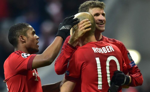 Bayern Munich goleó 4-0 al Olympiacos y asegura el liderato