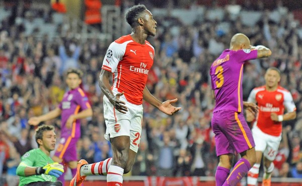 Con triplete incluido de Welbeck, Arsenal golea al Galatasaray