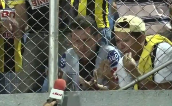 VIDEO: Afición del Real España estalla por la crisis que atraviesa el club