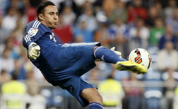 Keylor Navas se estrena en Liga de Campeones