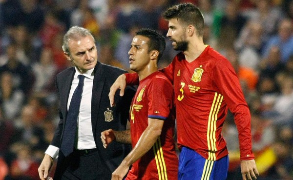 Por lesión, Thiago abandona la concentración de España