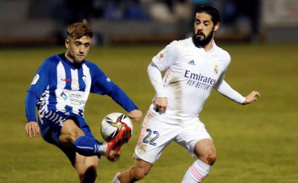 El plan del Real Madrid para el nuevo ciclo: Fichajes, bajas y el primer DT para sustituir a Zidane