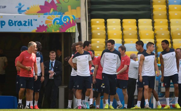 Franceses cobrarán 178 mil dólares si clasifican a semifinales