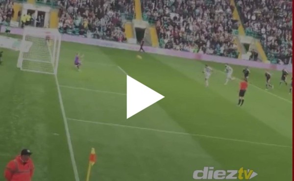 VIDEO: Emilio Izaguirre falla penal enviando el balón a las nubes