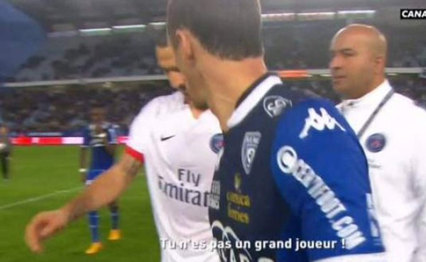 Defensa de Bastia a Zlatan Ibrahimovic: 'Eres una m@#/$, no eres un gran jugador'