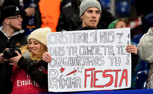 La pancarta que le dedican a Cristiano Ronaldo en Alemania