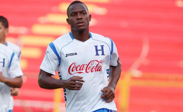 Maynor Figueroa: 'Estoy feliz de ser parte de una nueva Selección'