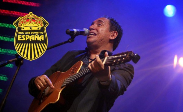 Rinden homenaje a Guillermo Anderson en el clásico sampedrano