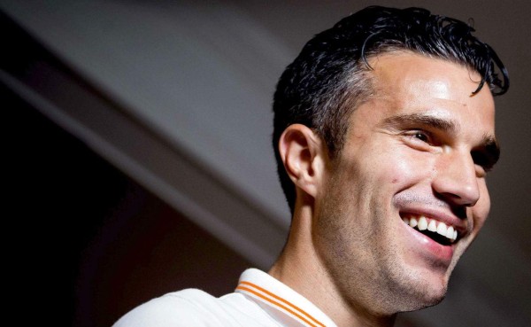 Van Persie pide a los holandeses que no tengan mucha euforia