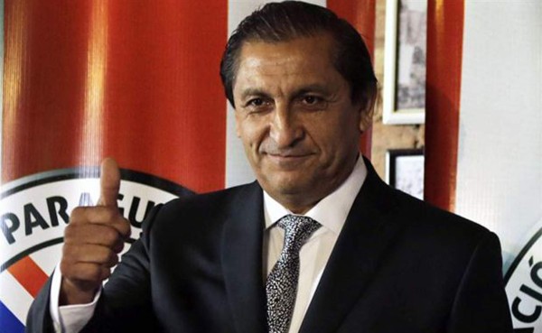 Ramón 'Pelado' Díaz, el experimentado entrenador de Paraguay