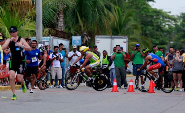 Pablo Rubio, nuevo 'Ironman' del triatlón hondureño