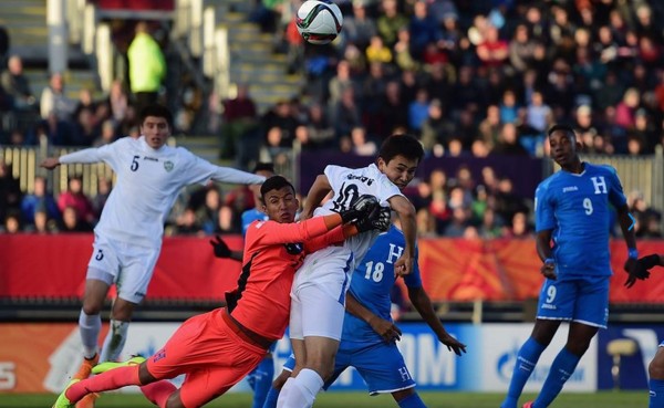 El portero, único cambio de Honduras ante Alemania