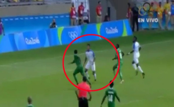 VIDEO: Así le anotó 'Choco' Lozano a Nigeria en Belo Horizonte
