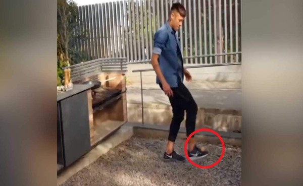 VIDEO: Neymar y su alucinante truco para cocinar un huevo