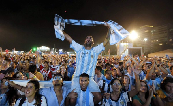Argentinos se vuelven locos con el pase a la final