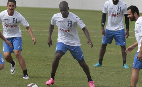 Rubilio Castillo sobre Jona Mejía: 'El que no está, pues lo suple otro'