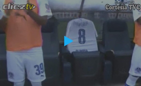 VIDEO: Olimpia homenajeó y recordó emotivamente al fallecido Arnold Peralta