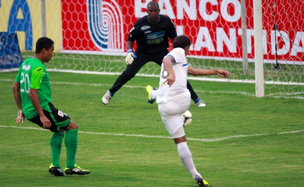 Marathón y Olimpia disputarán su décima final en la historia