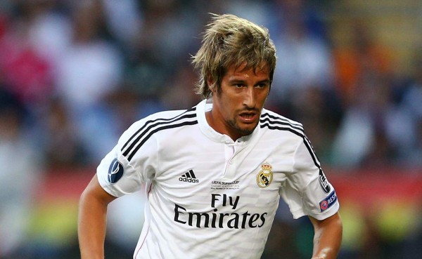 Coentrao pide más minutos en el Madrid y admite interés en jugar en el United
