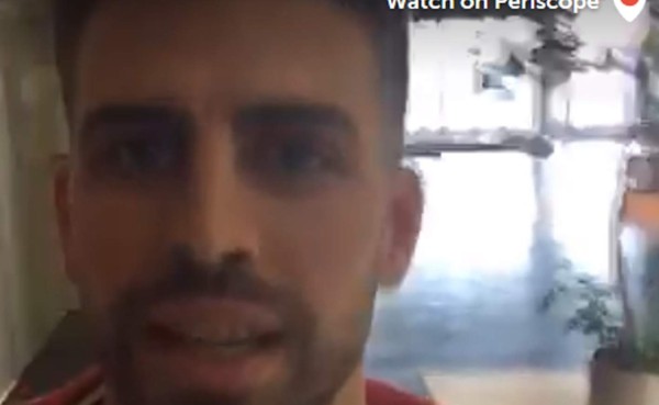 Altercado con una fans retrasa transmisión en Periscope de Gerard Piqué