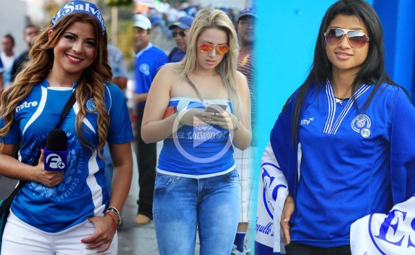 Video: Las chicas más hermosas que inundan el estadio Cuscatlán