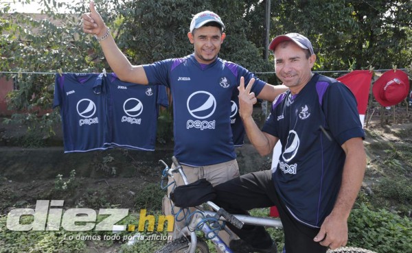 AMBIENTE DE FIESTA EN TOCOA PARA LA FINAL