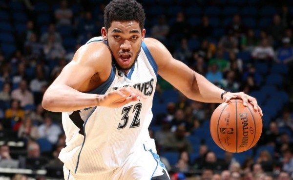 Towns, elegido por unanimidad el Novato del Año en la NBA