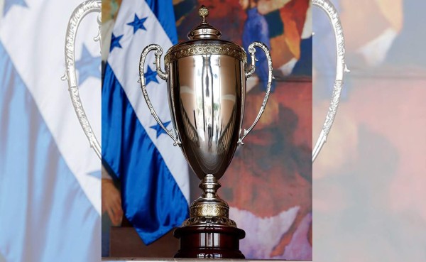 DIEZ te presenta el trofeo de campeón de la Copa Presidente
