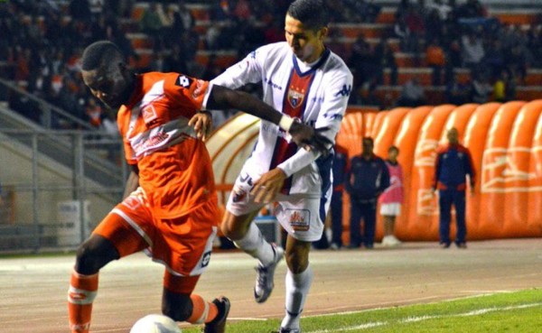 Rubilio Castillo: 'Espero estar en la lista contra El Salvador'