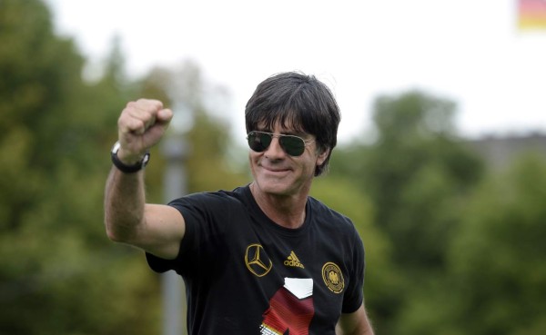 Joachim Löw: 'Todos somos campeones del mundo'&nbsp;