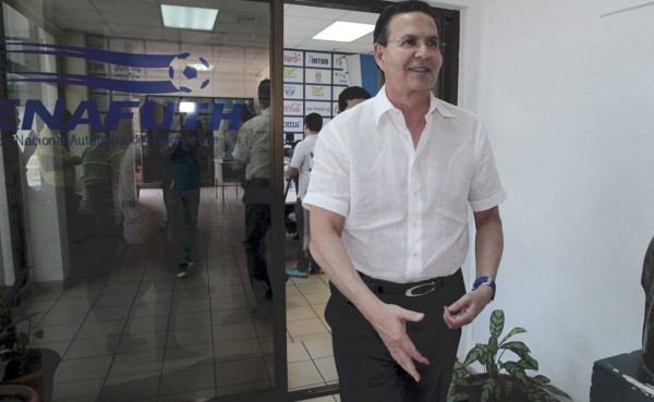 El lunes se elegiría al nuevo técnico de Honduras