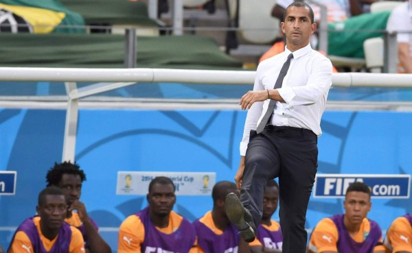 Renuncia el seleccionador Lamouchi tras la eliminación de Costa de Marfil