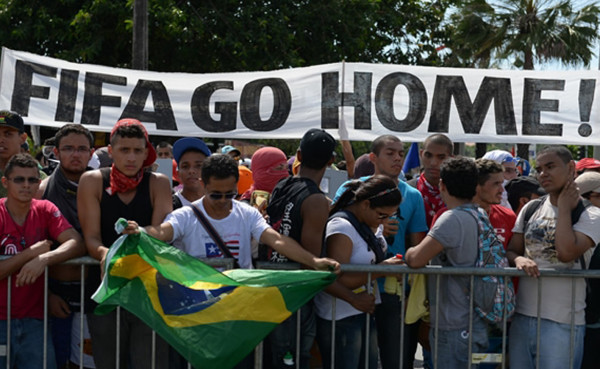 'Disculpa Neymar', himno contra el Mundial de Brasil